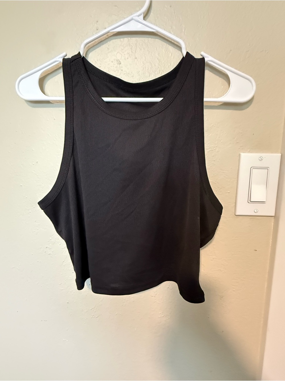 SHEIN cropped tank top 4pk
